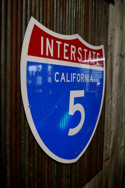 画像1: USA　INTERSTATE　5　大型ロードサイン