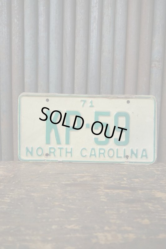 画像1: ビンテージ　NORTH　CAROLINA　ナンバープレート　A (1)