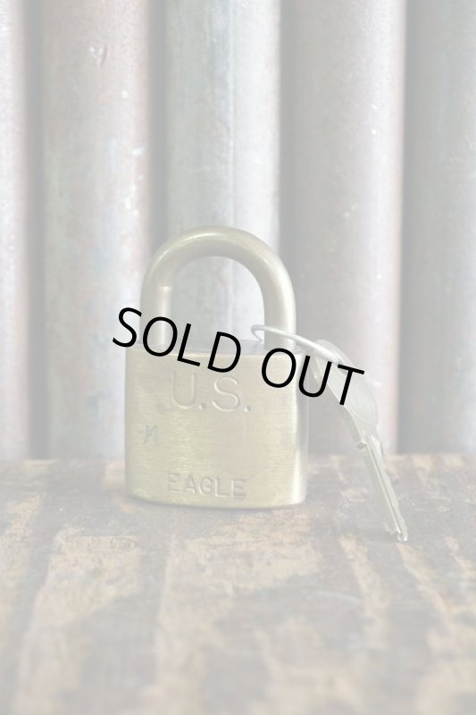 画像1: ビンテージ　U.S　ミニパドロック (1)