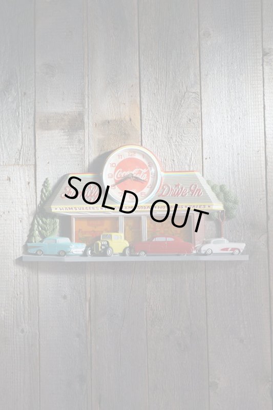 画像1: ビンテージ　Coca Cola Family Drive-Inn ウォールクロック (1)