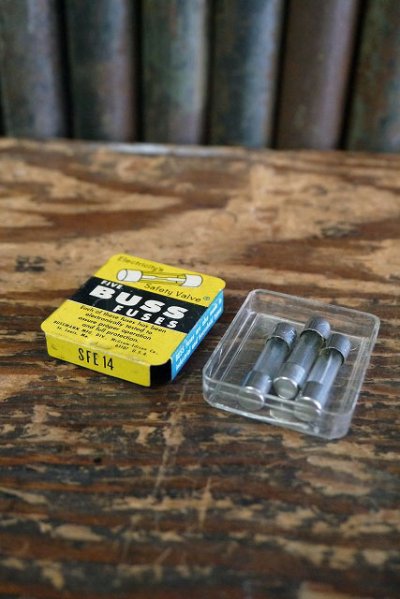 画像1: ビンテージ 　BUSS　FUDES　ケース