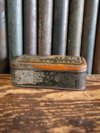 画像1: アンティーク GOODYEAR ブリキケース