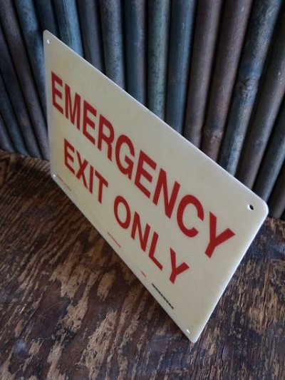 画像1: USA　EMERGENCY　EXIT　ONLY　サイン