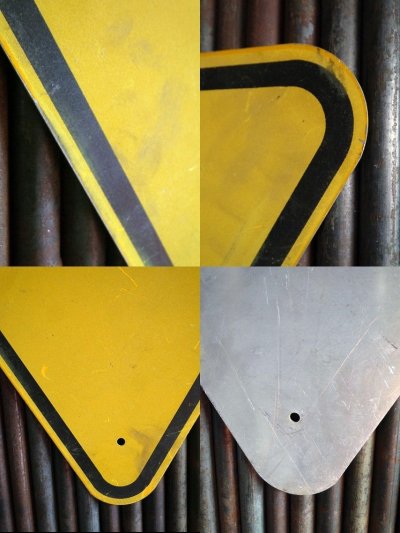 画像2: ビンテージ YIELD 大型ロードサイン