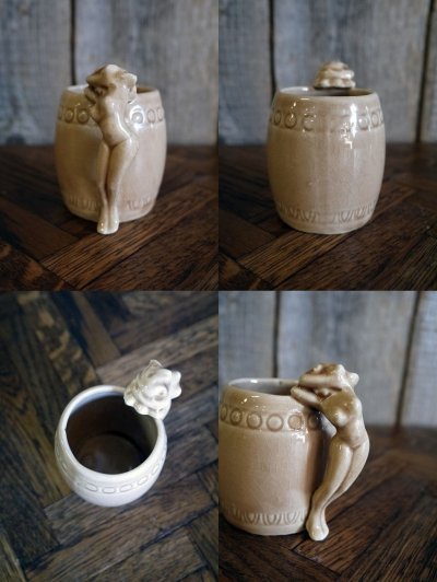 画像2: ビンテージ ピンナップガール ミニマグカップ (観賞用) A