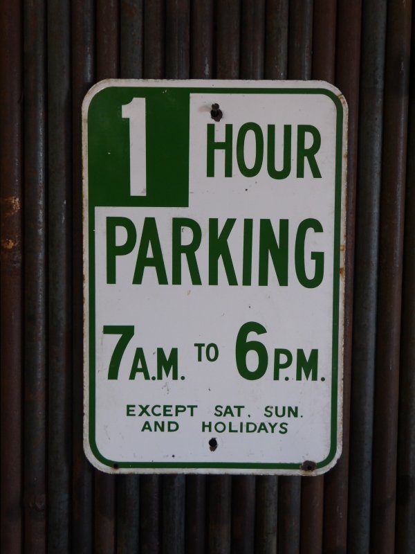 画像1: ビンテージ　１　HOUR　PARKING　ホーローロードサイン (1)