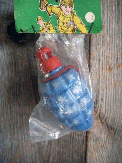画像1: ビンテージ　D,Stock　COMBAT　GRENADES　TOY