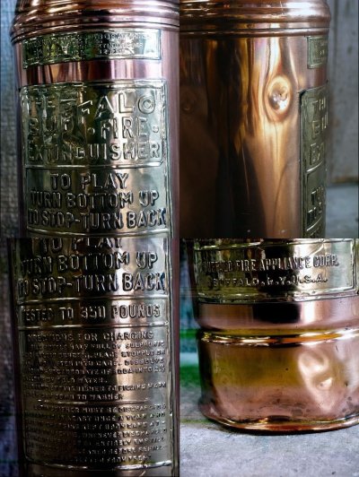画像2: アンティーク　THE　BUFFALO　消火器ランプ