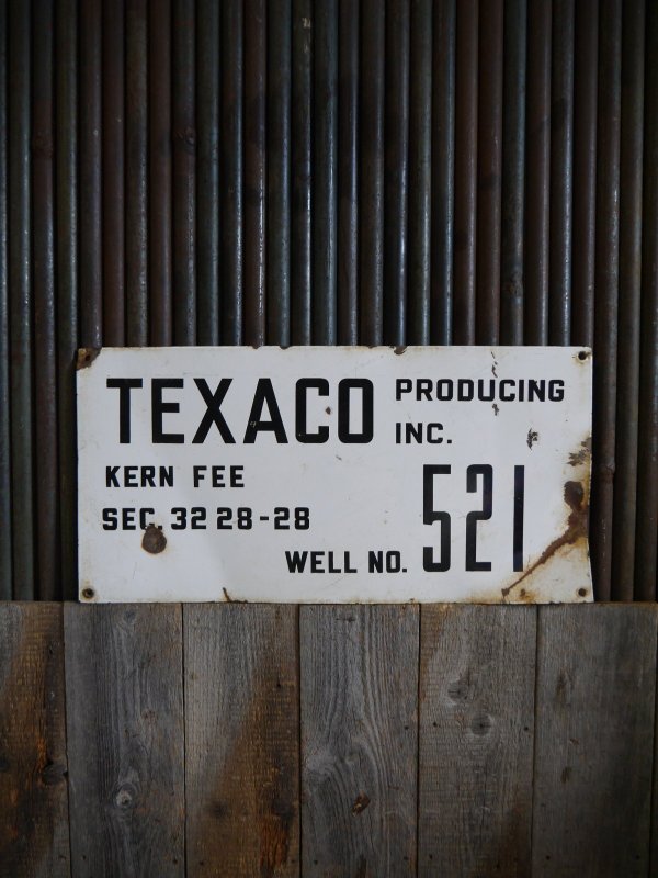 画像1: ビンテージ 　TEXACO　PRODUCING　ホーローサイン　 (1)