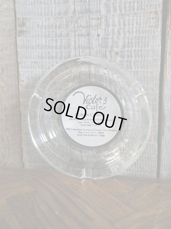 画像1: ビンテージ　Victor's　cafe　ガラス灰皿　 (1)