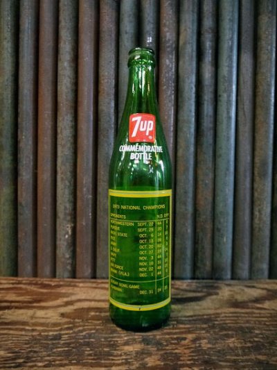 画像1: ビンテージ 7UP × NOTRE DAME ボトル瓶