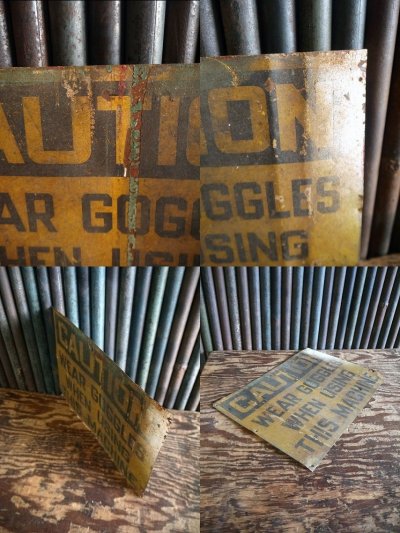 画像2: ビンテージ  CAUTION　メタルサイン