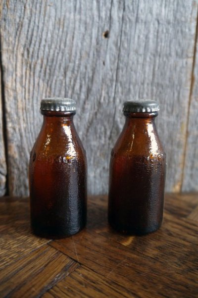 画像1: ビンテージ　ACME　Beer　 Bottle 　S/P セット　B