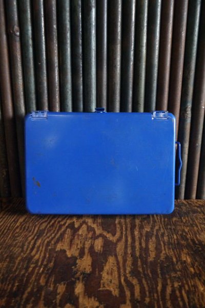 画像3: ビンテージ　FIRST　AID　KIT　メタルBOX