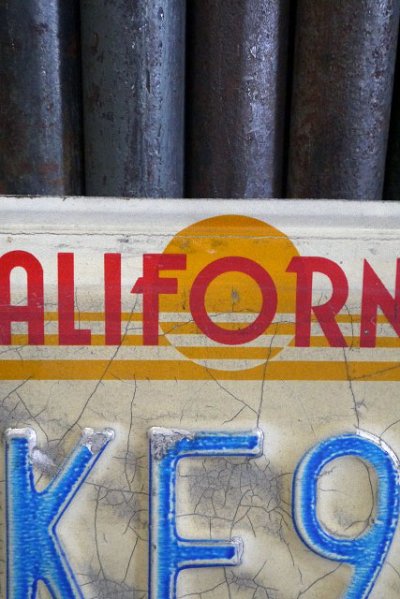 画像1: ビンテージ　CALIFORNIA　ナンバープレート　