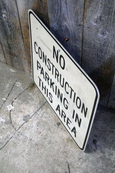 画像1: ビンテージ　NO　CONSTRUCTION　ロードサイン
