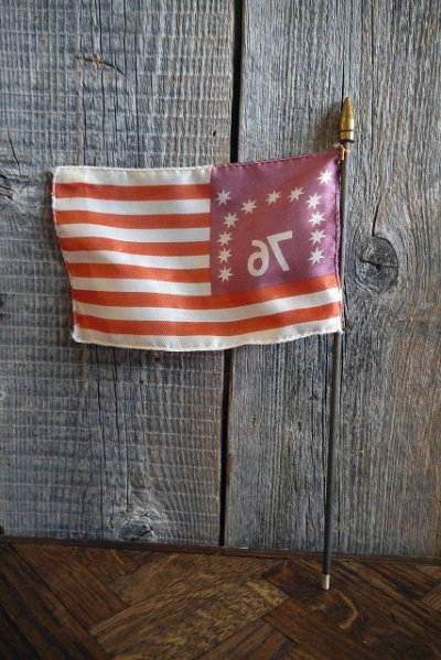 画像1: ビンテージ　USA　７６　ミニ旗　