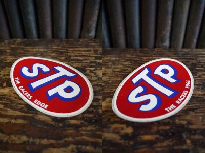 画像2: ビンテージ STP ステッカー