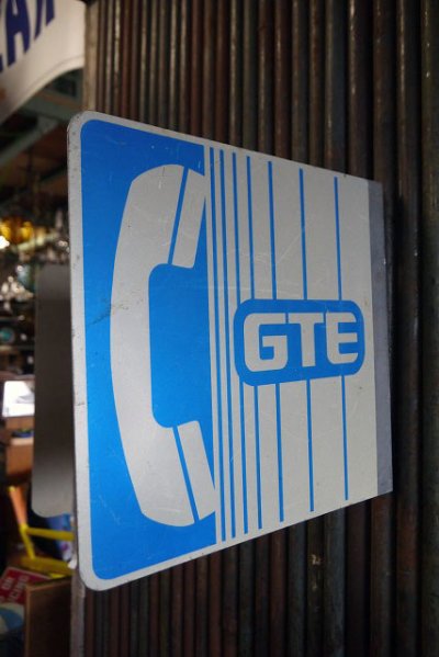 画像1: ビンテージ GTE PHONE サイン