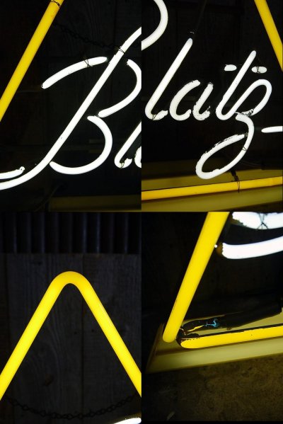 画像1: ビンテージ Blatz ネオンサイン