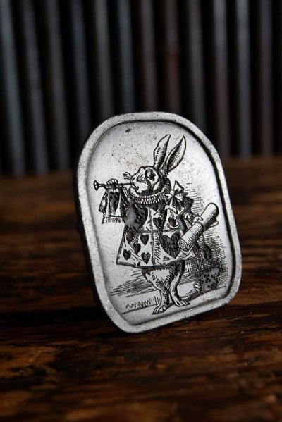 画像1: ビンテージ White Rabbit バックル