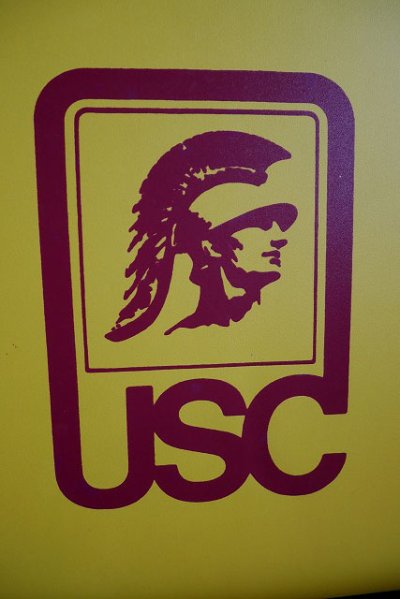 画像1: ビンテージ USC クッション