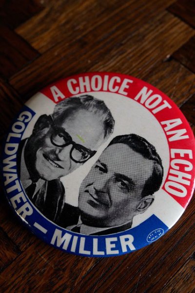 画像2: ビンテージ GOLDWATER‐MILLER 缶バッチ