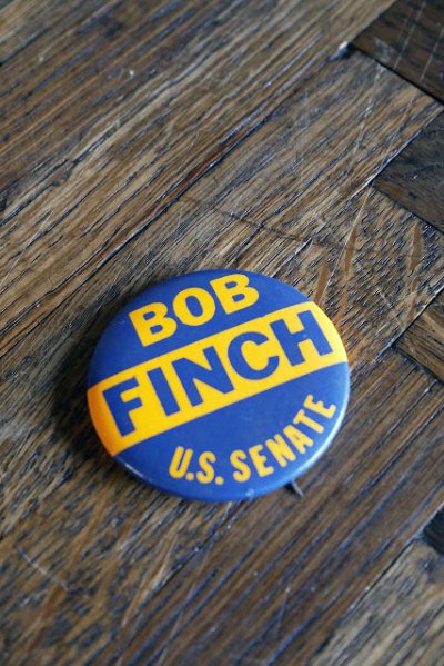 画像1: ビンテージ BOB FINCH 缶バッチ