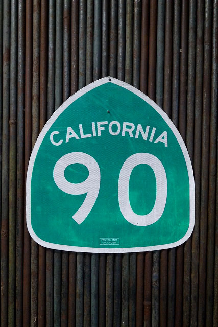 画像1: USA　CALIFORNIA　90　ロードサイン (1)