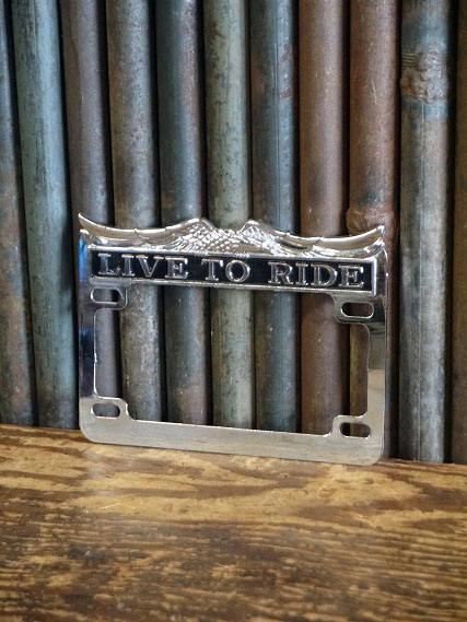 画像1: ビンテージ LIVE TO RIDE ナンバープレートフレーム  (1)